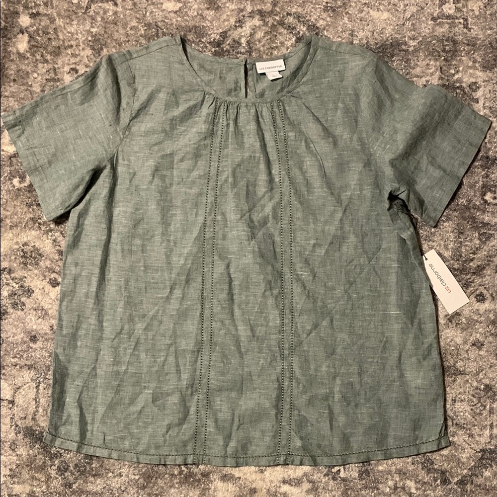 NWT Liz Claiborne Sage Green Short Sleeve Top
